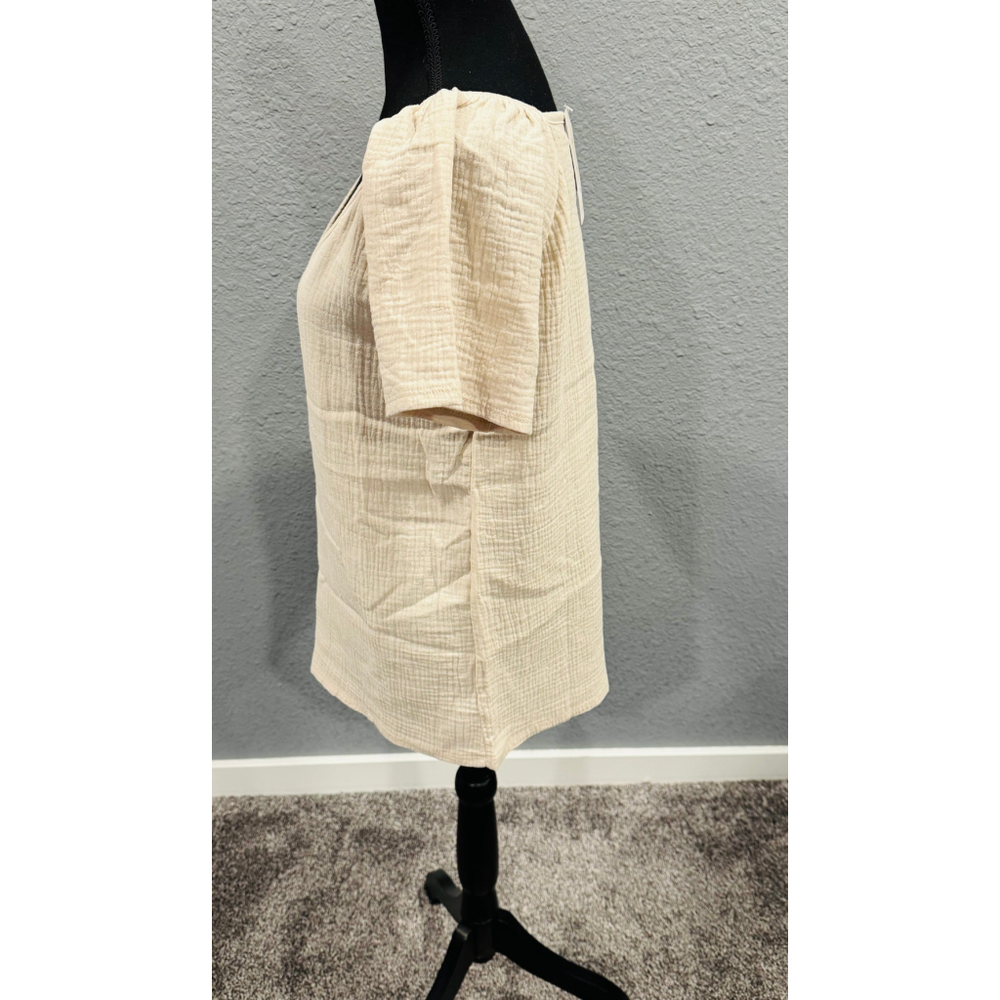 Casual Puff-Sleeve Textured V-Neck Top, Size M, Beige - Picture 5 of 6